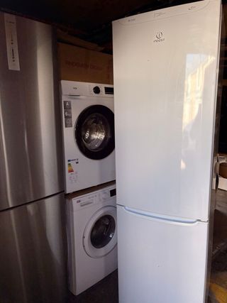 Frigorífico Indesit Blanco