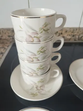 Juego de café 4 servicios porcelana