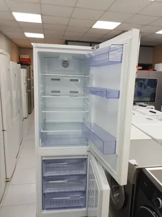Nevera marca beko 185,cm garantía + entrega