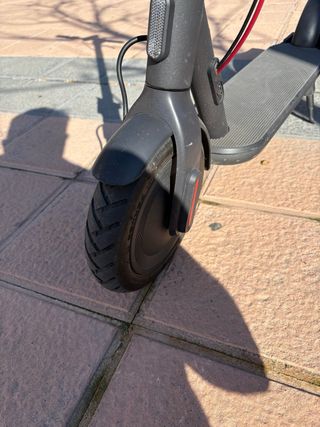 Patinete Eléctrico Xiaomi Scooter 4 poco uso.