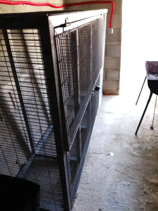 Jaula metálica para material 2'15 alto por 60 anch