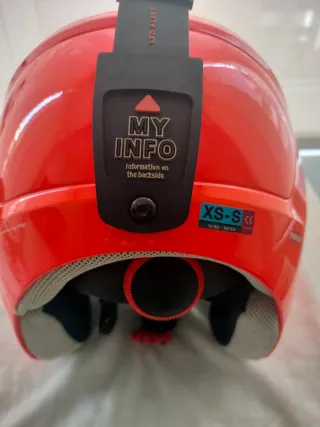 Casco infantil esquí Pocito