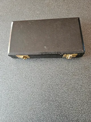 Bilancina di precisione con pesi