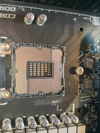 Placa base MSI MPG Z490M GAMING EDGE WIFI