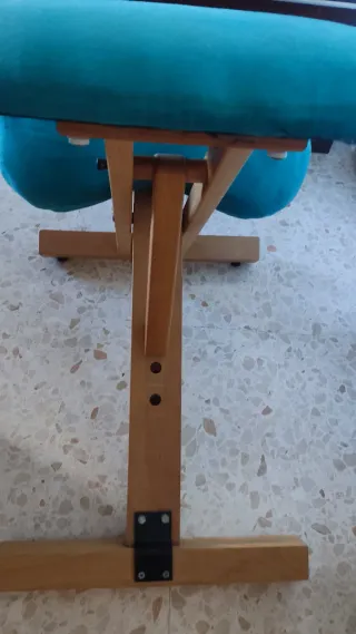 Silla ergonómica postural. Regulable