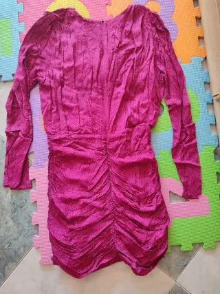 Vestido Zara talla M sin estrenar