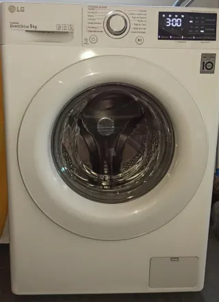 Lavadora LG Direct Drive 9kg 1400rpm funciona bien