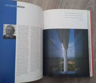 Libro "Contemporary American Architects".