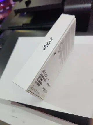 Scatola iPhone 11 Nera