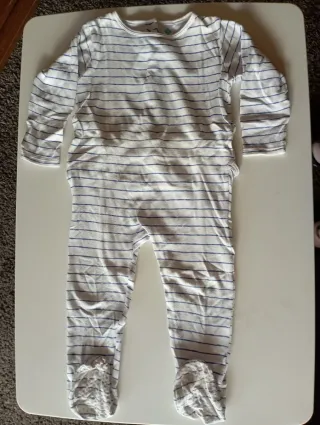 Lote 3 Pijamas Tex Carrefour Bebé