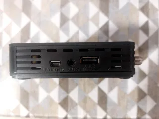 Decodificador SAT IRIS 1902 HD Oportunidad 14,90€