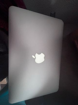 MacBook Air 11 2015 Argento