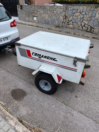 Remolque carga COMANCHE para camping.