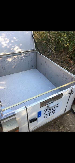 Remolque carga COMANCHE para camping.