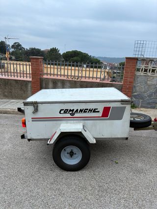 Remolque carga COMANCHE para camping.