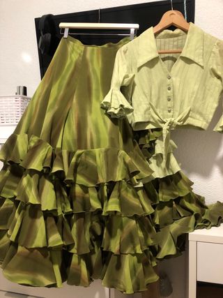 Conjunto de Flamenca Falda y Camisa Talla 40