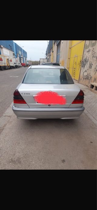 Mercedes-Benz C240 2000