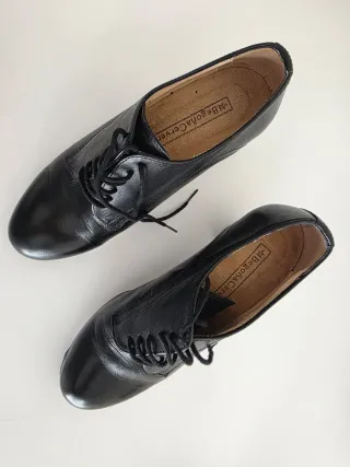 Zapatos de Sevillana Begona Cervera – Talla 36½