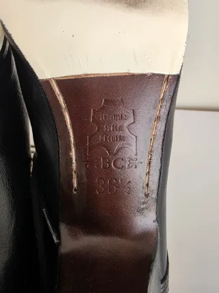 Zapatos de Sevillana Begona Cervera – Talla 36½