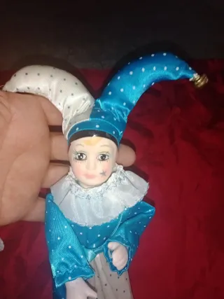 Bonito lote de figuras de arlequines de cerámica