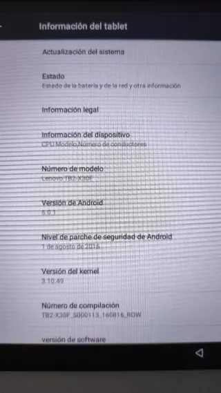 Tablet Lenovo 10 Bianca, TB2-x30F