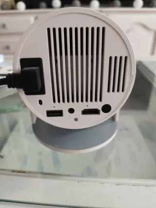 Proyector blanco