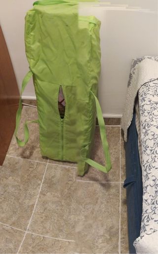 Cuna de viaje plegable