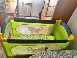 Cuna de viaje plegable