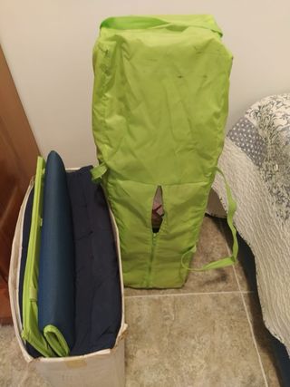 Cuna de viaje plegable