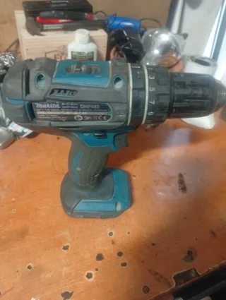 Taladro Makita DHP482 18V