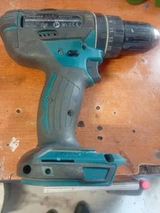 Taladro Makita DHP482 18V
