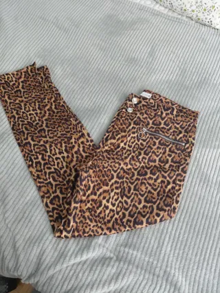 Pantalones Zara Animal Print Talla 40