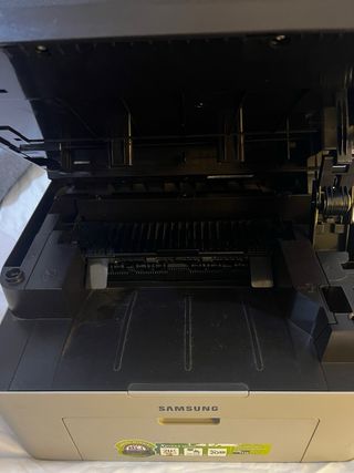 Impresora Samsung Xpress M2070F Multifunción