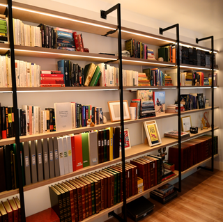 FABRICAMOS Estanterías madera y hierro A MEDIDA