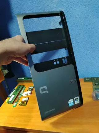 Carcasa frontale per computer Compaq