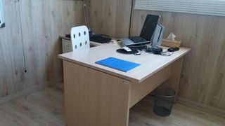 Mesa escritorio pino con ala lateral