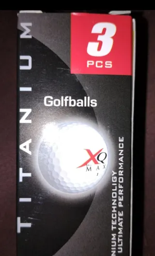 Pelotas de Golf Titanium XQ Max (3 uds)