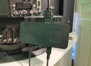 2 Televisores OKI 19 con TDT