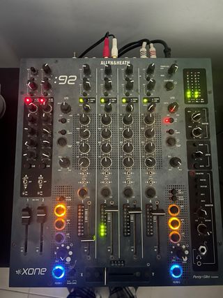 Mixer DJ Allen & Heath Xone 92