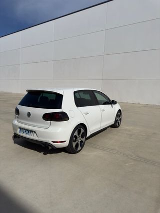 Volkswagen Golf 2010