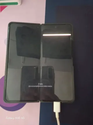 Samsung Galaxy Z Fold 4