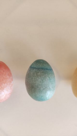 Uova decorative in pietra naturale