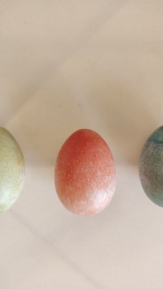 Uova decorative in pietra naturale