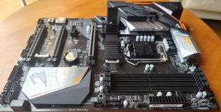 Placa Base Gigabyte B360 Aorus Gaming WiFi