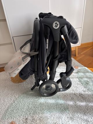 Silla de paseo Maxi-Cosi ligera