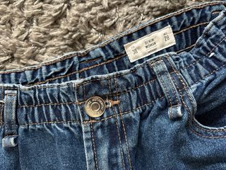 Pantalón vaquero azul recto