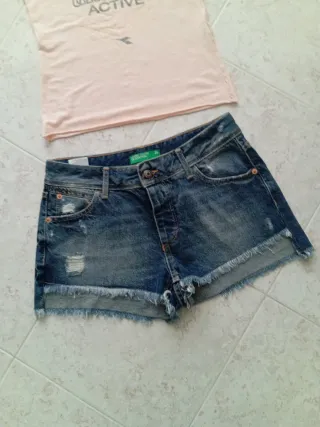 Canotta Diadora e shorts Benetton tg S
