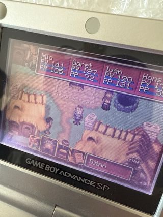 Cartuccia del gioco Golden Sun per Game Boy Advance