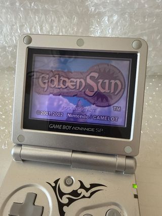 Cartuccia del gioco Golden Sun per Game Boy Advance