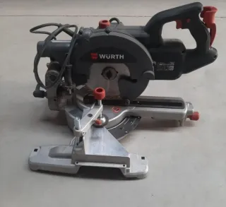 Ingletadora Wurth casi nueva con luz integrada